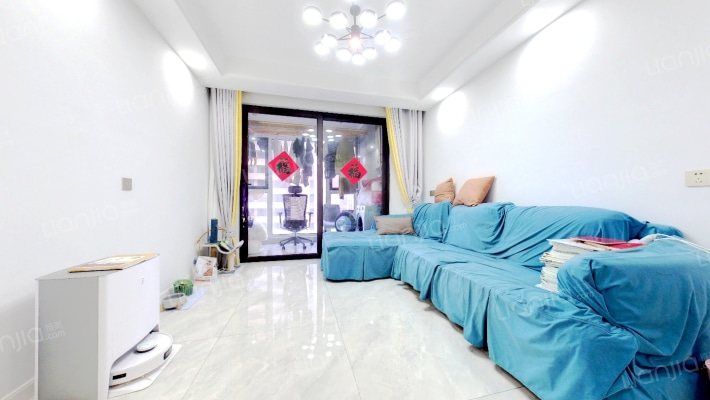 湖心溪岸二手房实景图