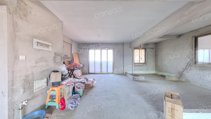 滨海嘉苑二手房实景图