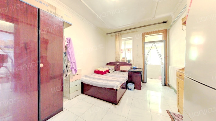 前卫街26号二手房实景图