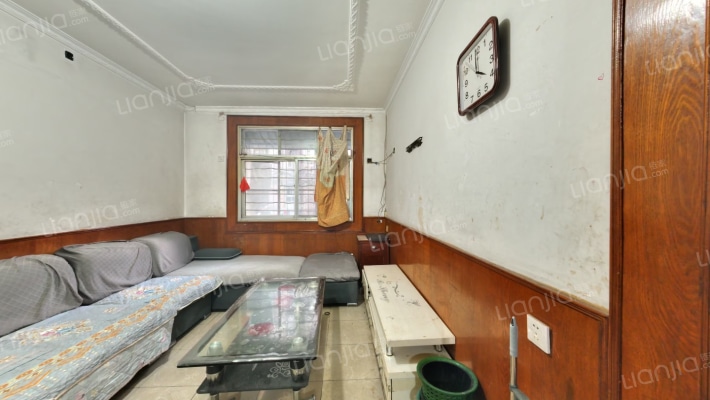 烟厂后街5号二手房实景图