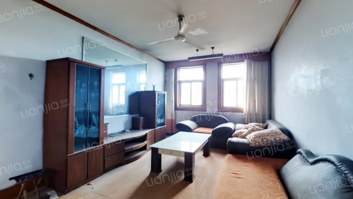 水泥厂家属院二手房实景图