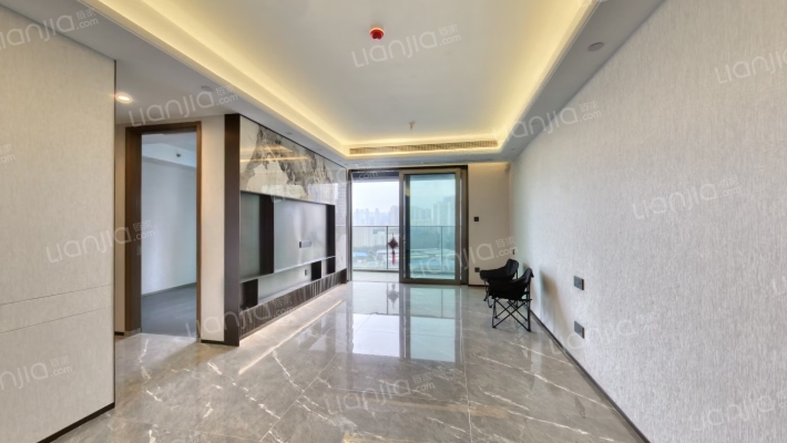 绿城·湖畔雲庐二手房实景图