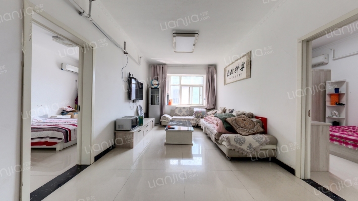 金玺总部港二手房实景图