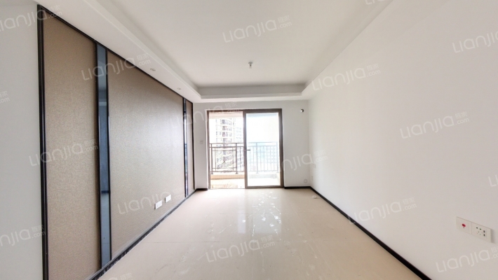 龙光玖誉湖林湖二手房实景图