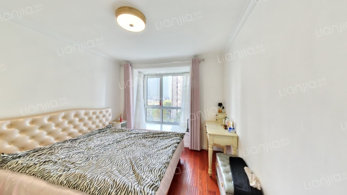 海景雅苑二手房实景图