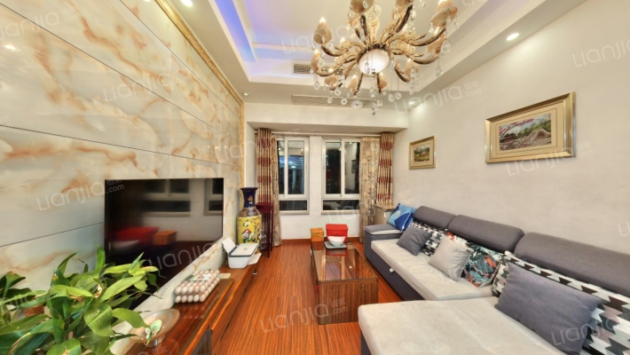 爱丁郡二手房实景图