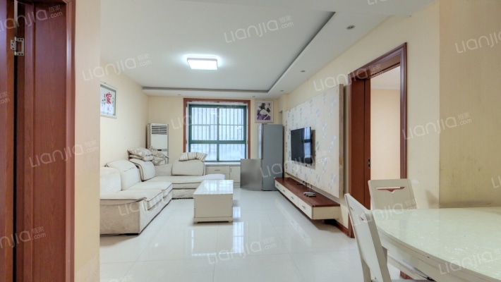 东城佳园二手房实景图