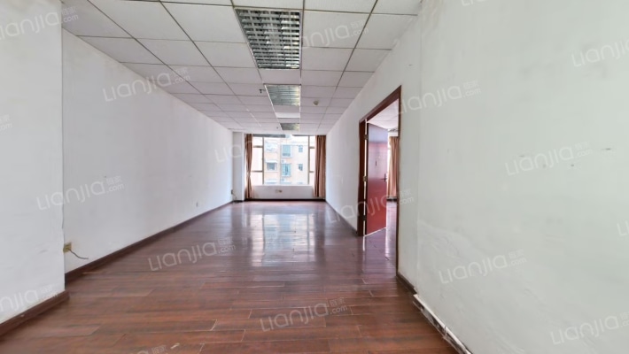 和庆商务大厦二手房实景图