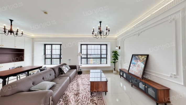 龙光普罗旺斯卡地亚庄园二手房实景图