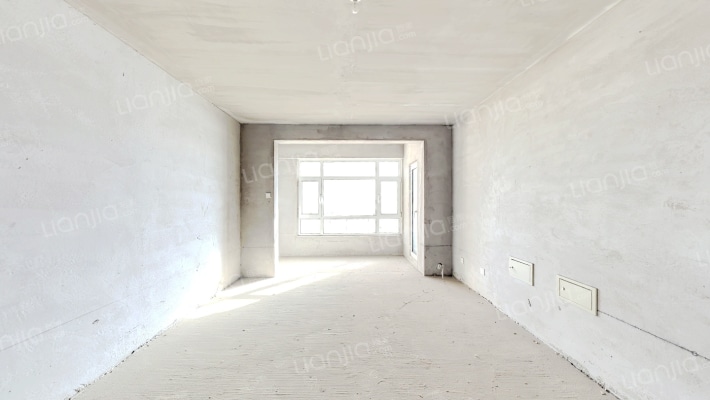 三田雍泓青海城二手房实景图