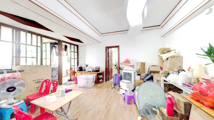 丽日广场二手房实景图