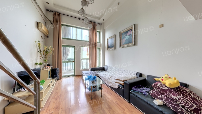 浪琴湾二手房实景图