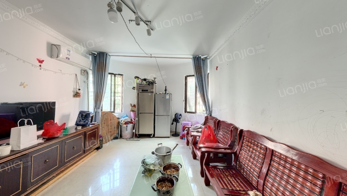 泰丰花园二手房实景图