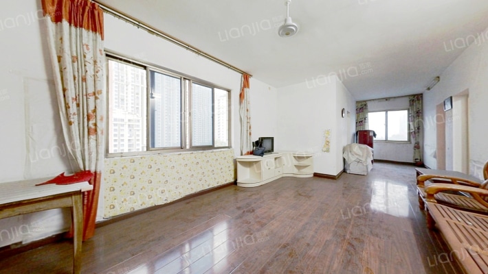 江西科技师范大学家属院二手房实景图