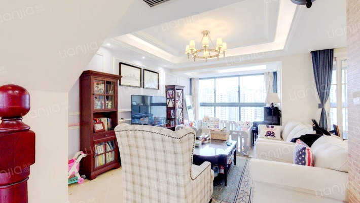 大通水尚名都二手房实景图