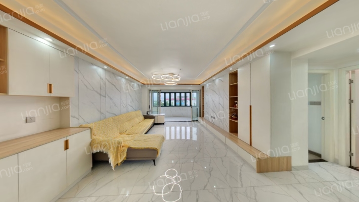 益鹏翠苑二手房实景图