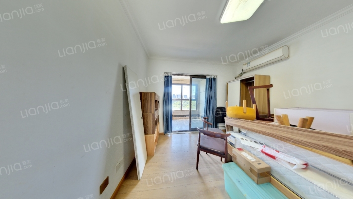 郡上蓝湾二手房实景图