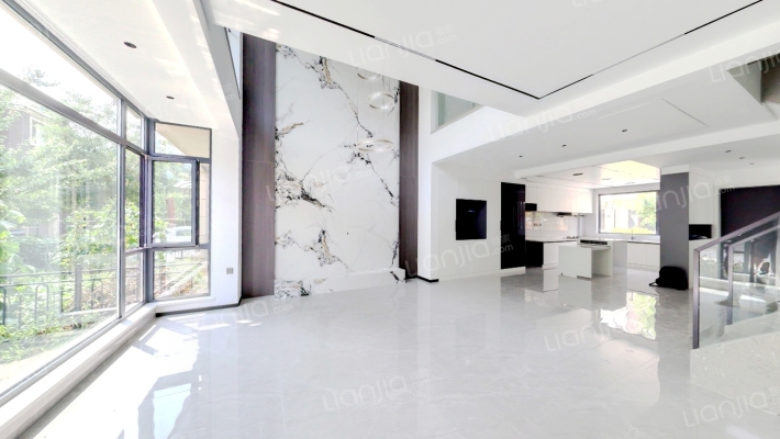 孔雀城剑桥郡别墅3.2期二手房实景图