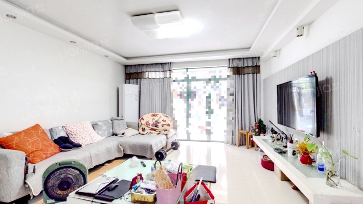 格林春天二手房实景图