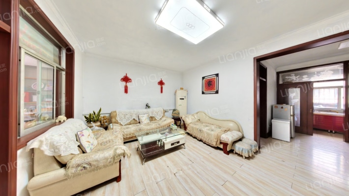 水泥厂宿舍二手房实景图