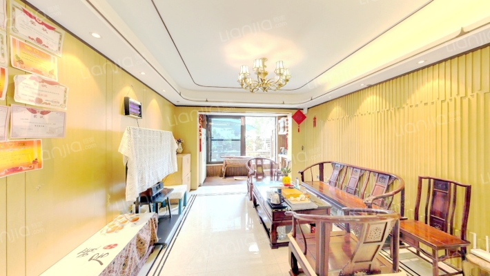 建发央玺二手房实景图