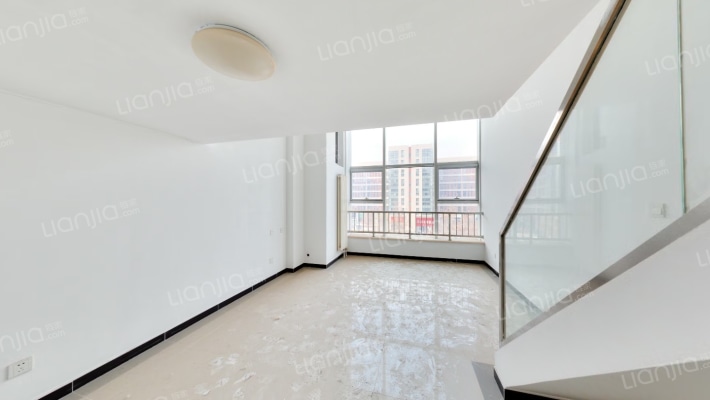 卡法国际二手房实景图