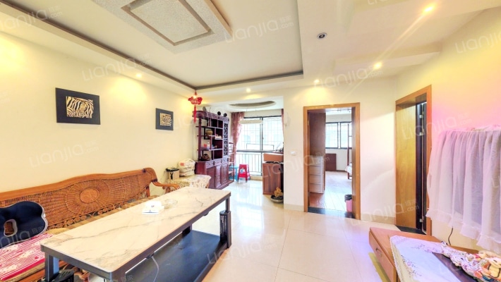 天海青城二手房实景图