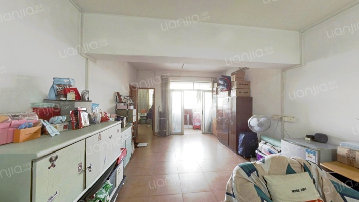 美豪邨二手房实景图