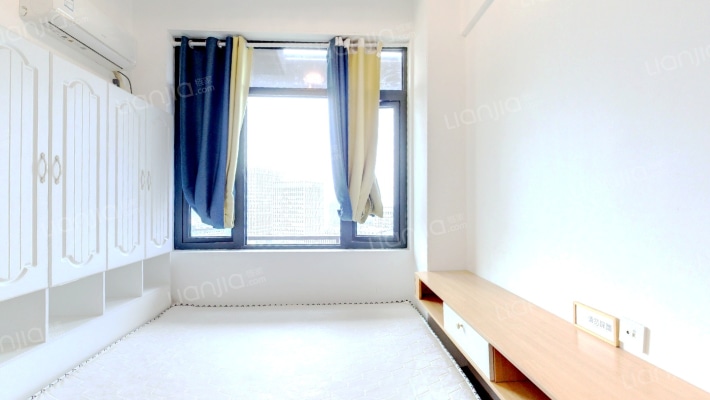 万科云汇中心二手房实景图