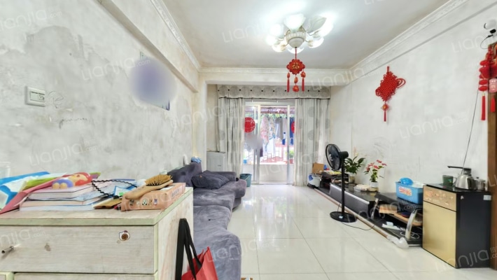 银湖汽车站综合楼二手房实景图