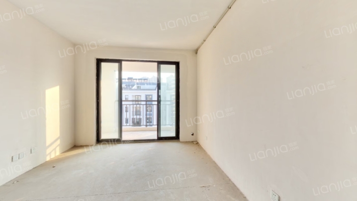 阜湖苑二区二手房实景图