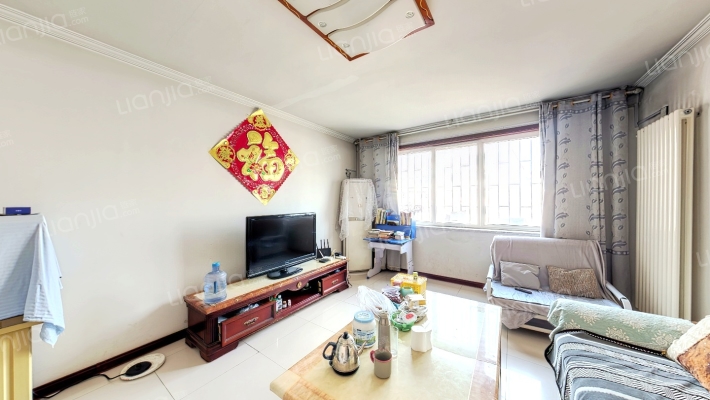 新秀花园二手房实景图