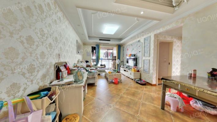 欧能蛋糕公馆二手房实景图