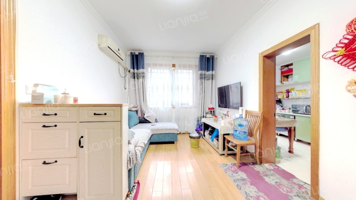 灵岩新村二手房实景图