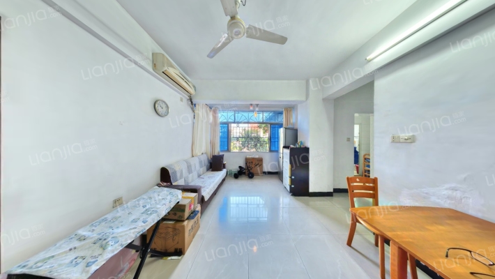 景松苑二手房实景图