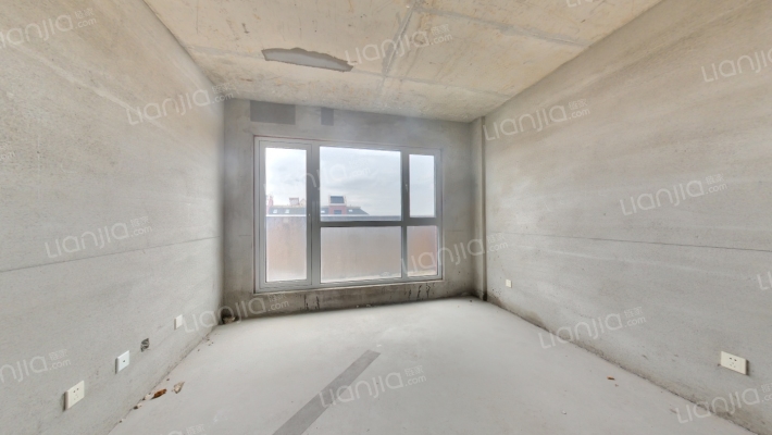 英伦铭筑二手房实景图