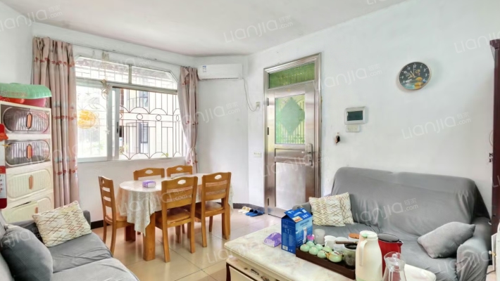 佩岗街二手房实景图