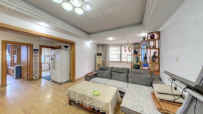 泰时花园二手房实景图