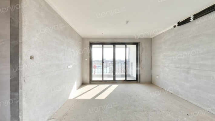 绿城龙语海棠二手房实景图