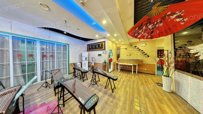 房地产大厦二手房实景图