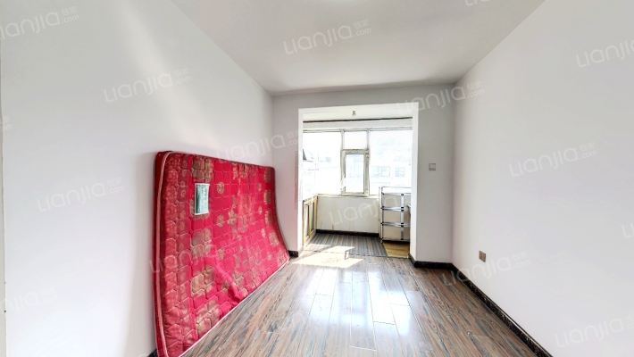 和平花园二手房实景图