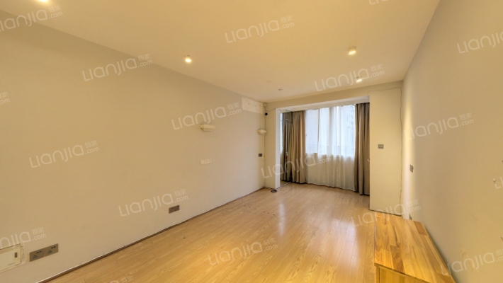 芷江中路413弄二手房实景图