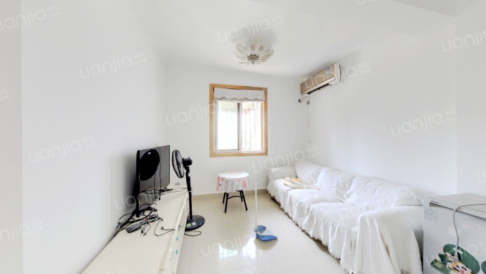 樱驼花园跃新园二手房实景图