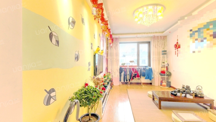 弓匠小区二手房实景图