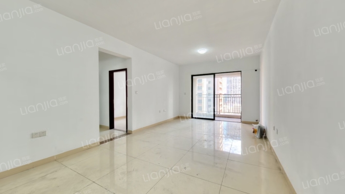 天贵雅苑A区二手房实景图