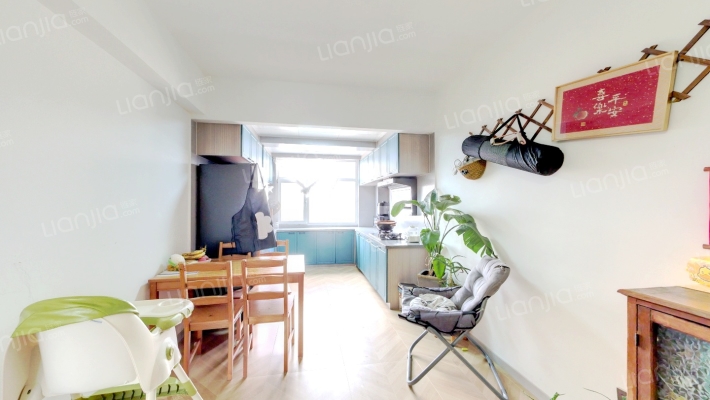 新胜园小区四期A区二手房实景图