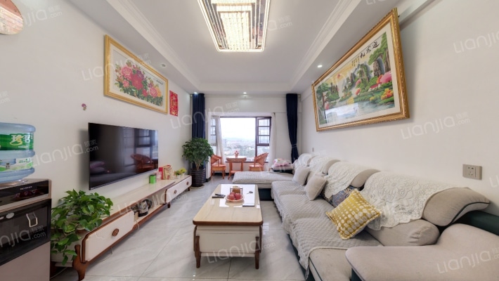 耀兴枫丹白露香谢丽景二手房实景图