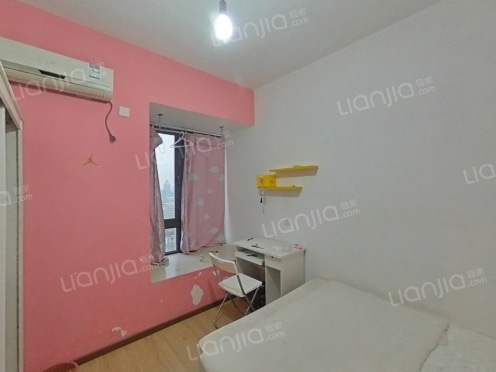 合租·龙湖源著北区 5居室 东南卧