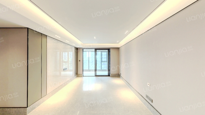 雅居乐汇港城二手房实景图