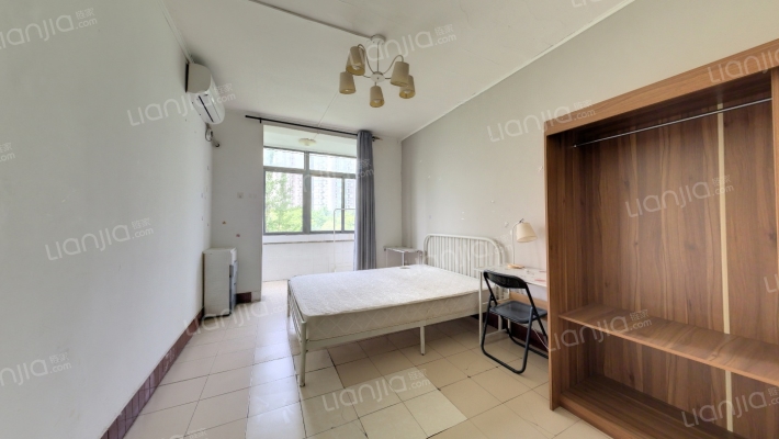 滨江东路160号二手房实景图